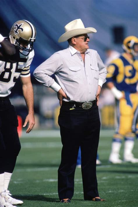 history of bum phillips.